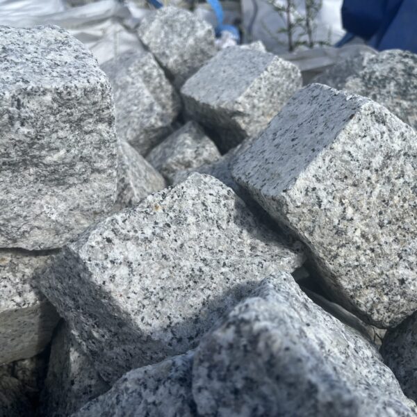 Kostka granitowa 8-11